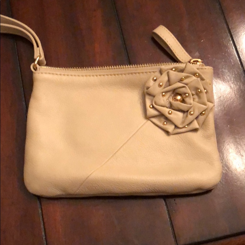 Wristlet